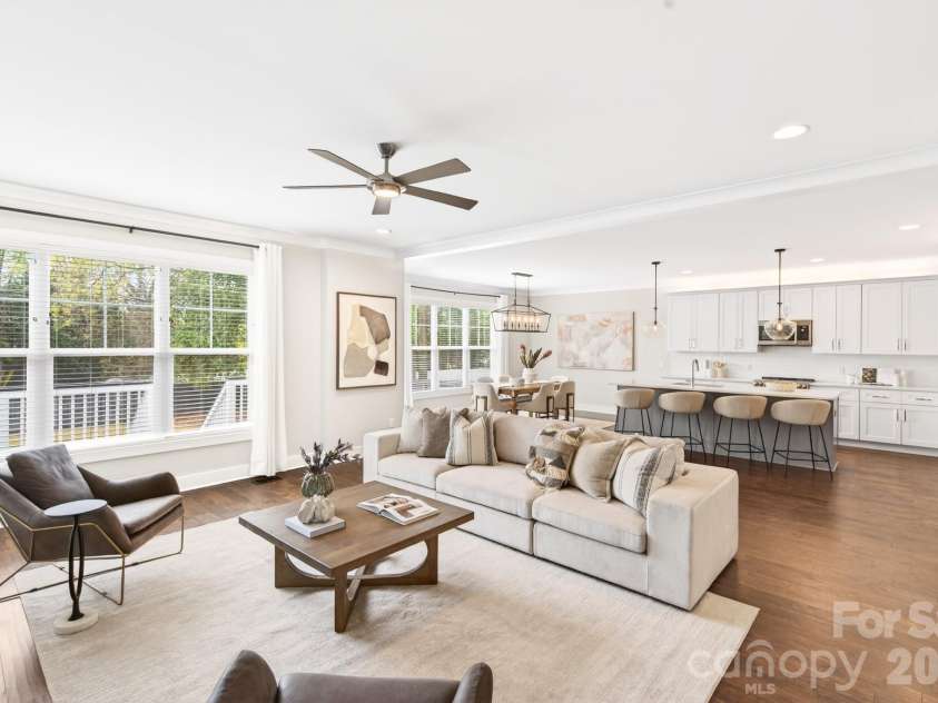 1316 Ordermore Avenue, Charlotte, NC 28203.  MLS# CAR4357333, YatesRealty ID 8415. 