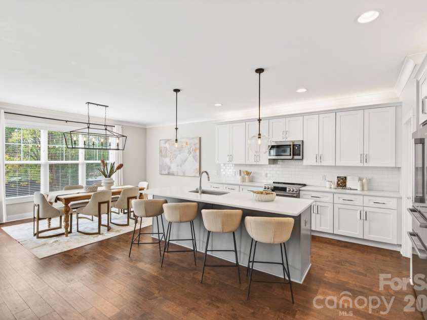 1316 Ordermore Avenue, Charlotte, NC 28203.  MLS# CAR4357333, YatesRealty ID 8415. 