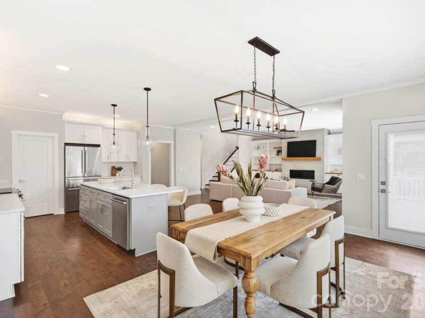 1316 Ordermore Avenue, Charlotte, NC 28203.  MLS# CAR4357333, YatesRealty ID 8415. 