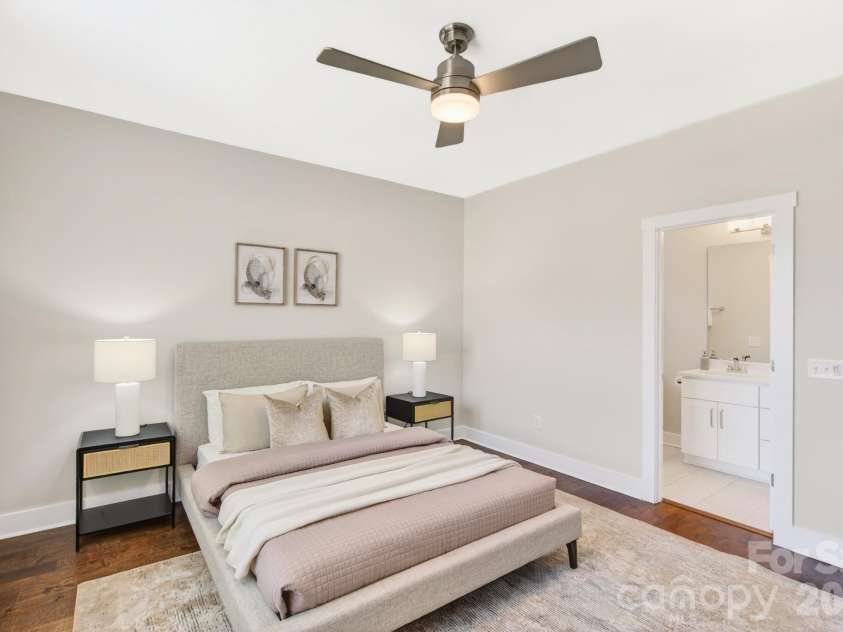 1316 Ordermore Avenue, Charlotte, NC 28203.  MLS# CAR4357333, YatesRealty ID 8415. 
