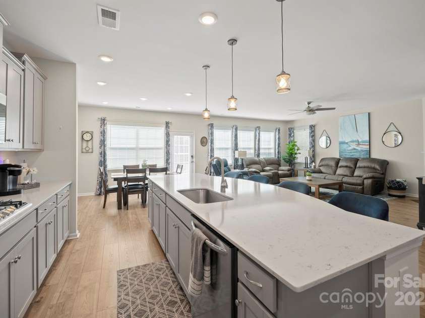 168 Kennerly Center Drive, Mooresville, NC 28115.  MLS# CAR4234236, YatesRealty ID 8416. 