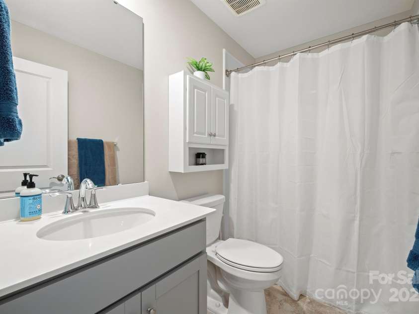 168 Kennerly Center Drive, Mooresville, NC 28115.  MLS# CAR4234236, YatesRealty ID 8416. 
