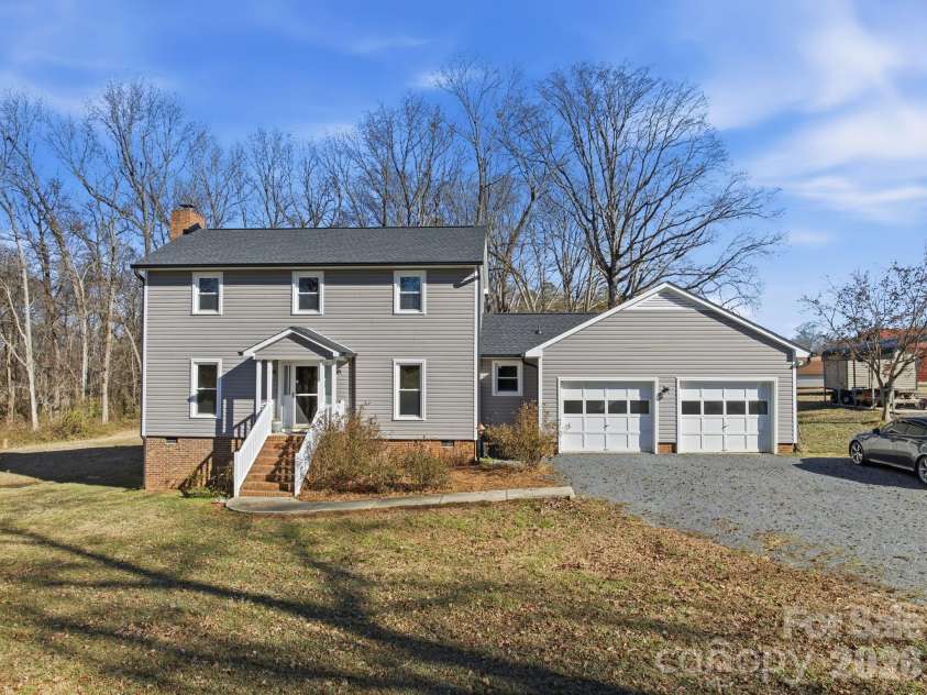 122 Cj Thomas Road, Monroe, NC 28110.  MLS# CAR4340500, YatesRealty ID 8417. 