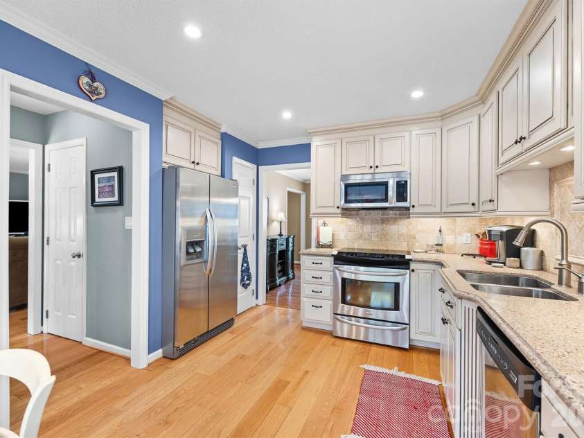3172 Hitching Post Lane, Rock Hill, SC 29732.  MLS# CAR4361297, YatesRealty ID 8418. 