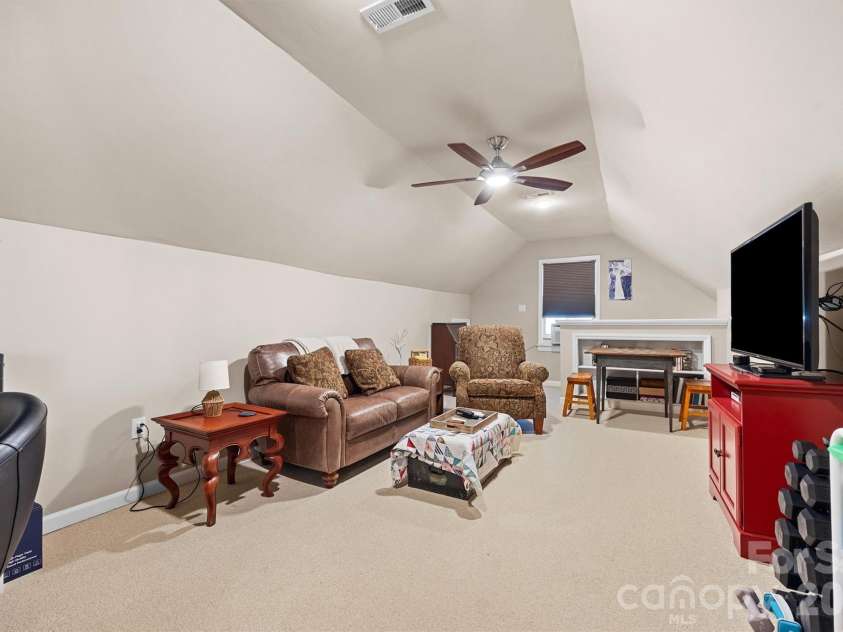 3172 Hitching Post Lane, Rock Hill, SC 29732.  MLS# CAR4361297, YatesRealty ID 8418. 