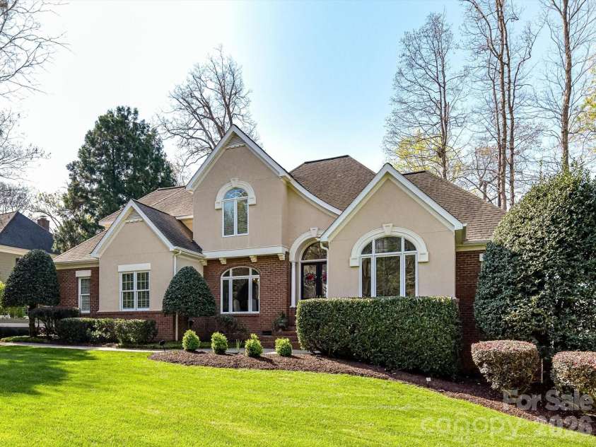 1320 Hudson Place, Davidson, NC 28036.  MLS# CAR4360257, YatesRealty ID 8419. Welcome home!