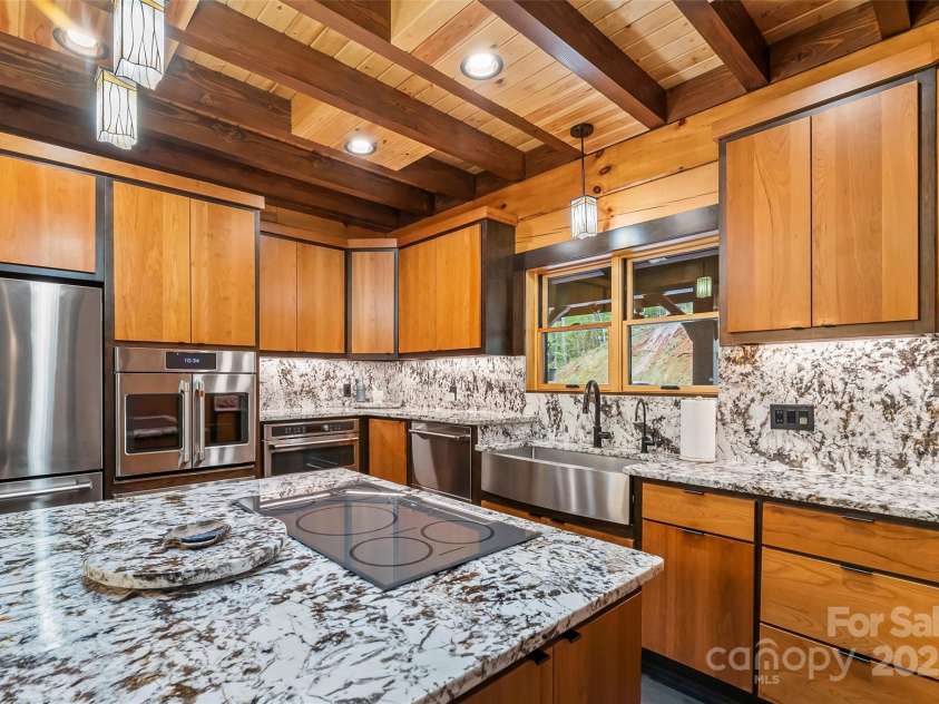 745 Mossy Oak Trail, Nebo, NC 28761.  MLS# CAR4246693, YatesRealty ID 8419. 