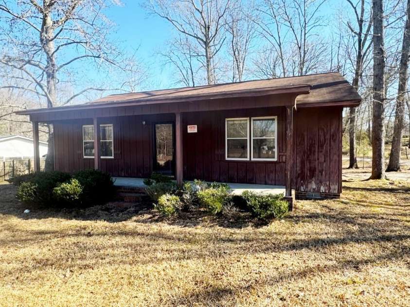 1993 Powell Avenue, Lancaster, SC 29720.  MLS# CAR4215481, YatesRealty ID 842. 