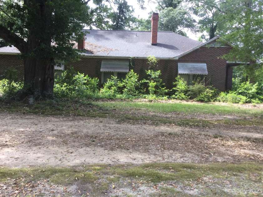 510 & 516 & 520 N Matson Matson Street, Kershaw, SC 29067.  MLS# CAR4029361, YatesRealty ID 842. 