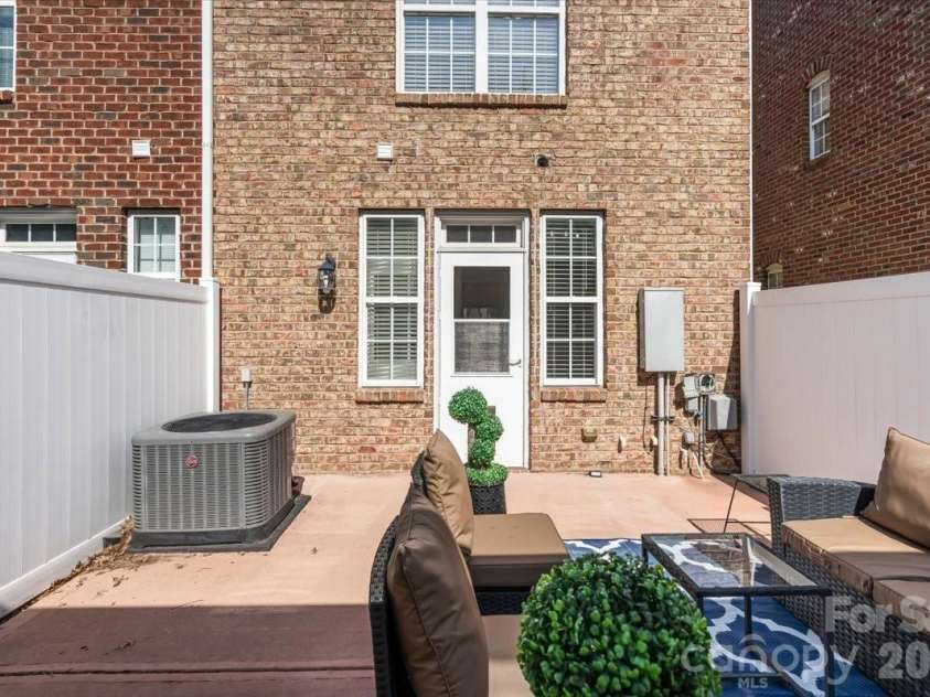8558 Beaver Creek Drive, Charlotte, NC 28269.  MLS# CAR4353243, YatesRealty ID 8420. 