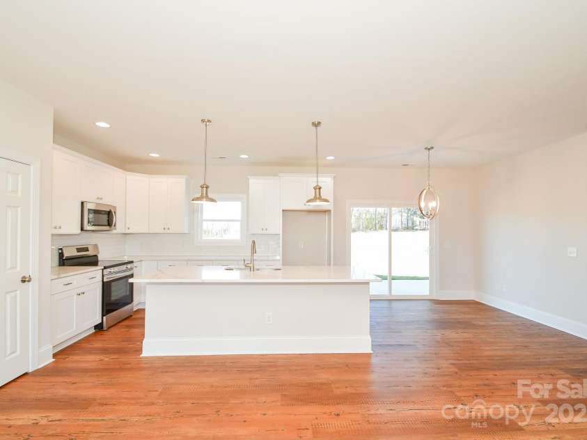 7805 Medlin Road, Monroe, NC 28112.  MLS# CAR4182376, YatesRealty ID 8422. 