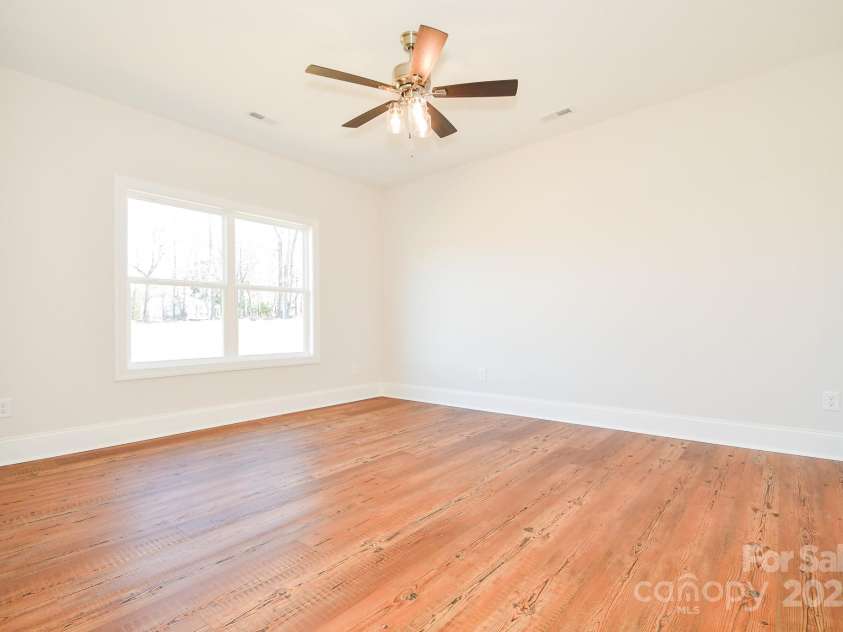 7805 Medlin Road, Monroe, NC 28112.  MLS# CAR4182376, YatesRealty ID 8422. 