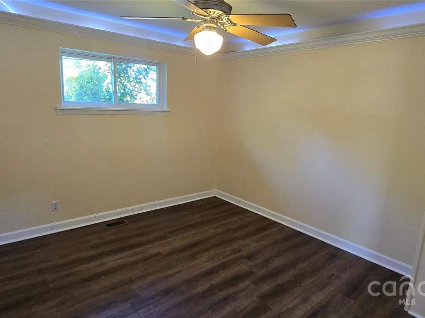 1024 Old Mountain View Road, Mount Holly, NC 28120.  MLS# CAR4222263, YatesRealty ID 8423. 