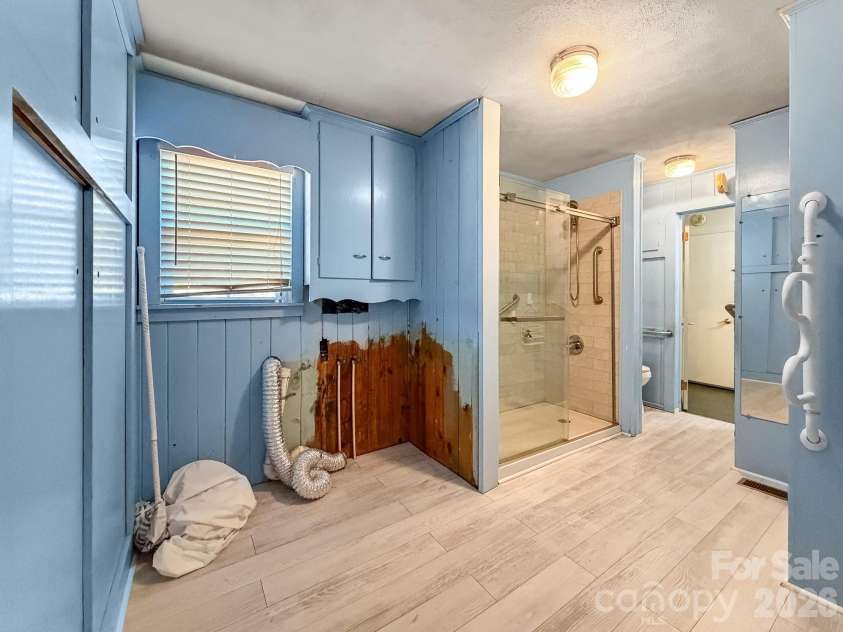 1401 Union Street, Morganton, NC 28655.  MLS# CAR4365588, YatesRealty ID 8423. 