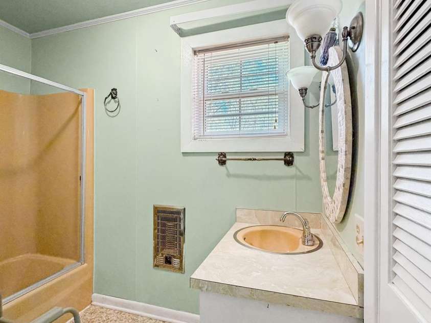 1401 Union Street, Morganton, NC 28655.  MLS# CAR4365588, YatesRealty ID 8423. 