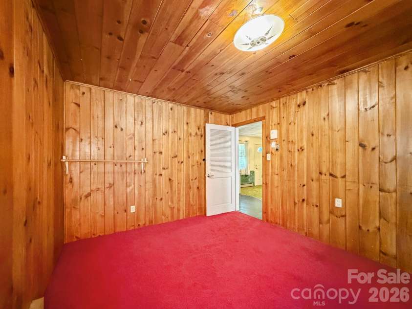 1401 Union Street, Morganton, NC 28655.  MLS# CAR4365588, YatesRealty ID 8423. 