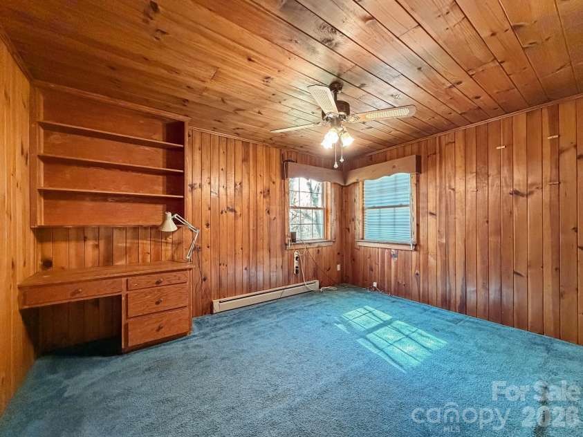 1401 Union Street, Morganton, NC 28655.  MLS# CAR4365588, YatesRealty ID 8423. 