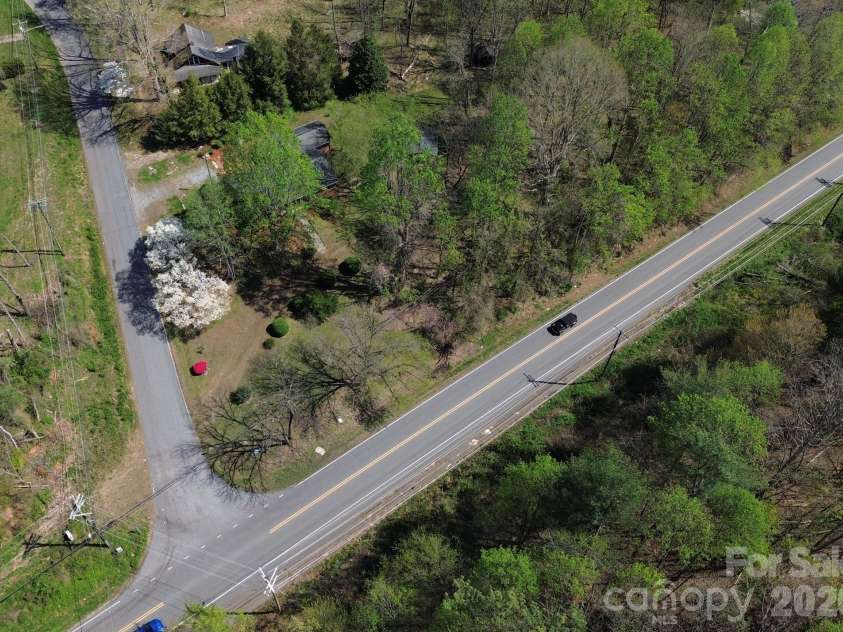 1401 Union Street, Morganton, NC 28655.  MLS# CAR4365588, YatesRealty ID 8423. 