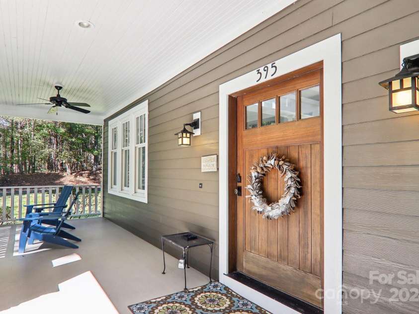 395 Daylily Drive, Hendersonville, NC 28739.  MLS# CAR4192484, YatesRealty ID 8424. 