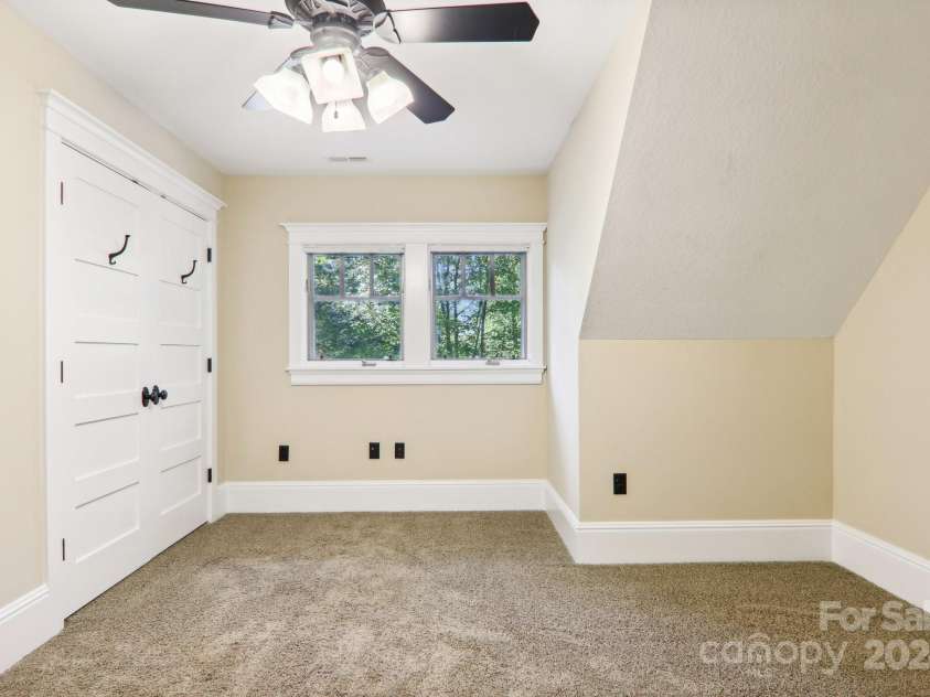 395 Daylily Drive, Hendersonville, NC 28739.  MLS# CAR4192484, YatesRealty ID 8424. UPSTAIRS BED