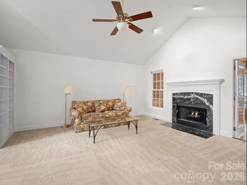 127 Kingfisher Lane, Mills River, NC 28759.  MLS# CAR4335349, YatesRealty ID 8425. 