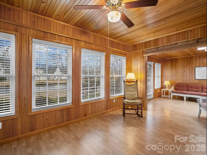 127 Kingfisher Lane, Mills River, NC 28759.  MLS# CAR4335349, YatesRealty ID 8425. 