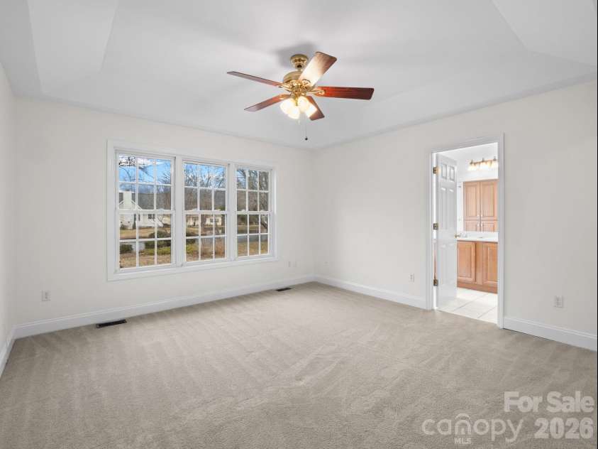 127 Kingfisher Lane, Mills River, NC 28759.  MLS# CAR4335349, YatesRealty ID 8425. 