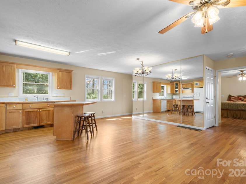 376 Deerfield Forest Parkway, Boone, NC 28607.  MLS# CAR4242808, YatesRealty ID 8425. 