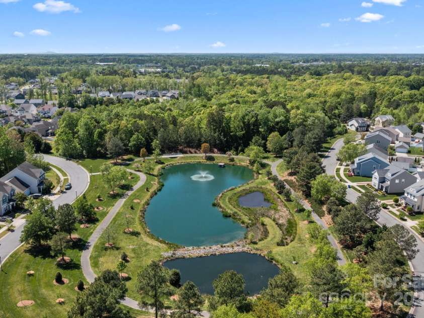 12914 Cheverly Drive, Huntersville, NC 28078.  MLS# CAR4237876, YatesRealty ID 8426. 