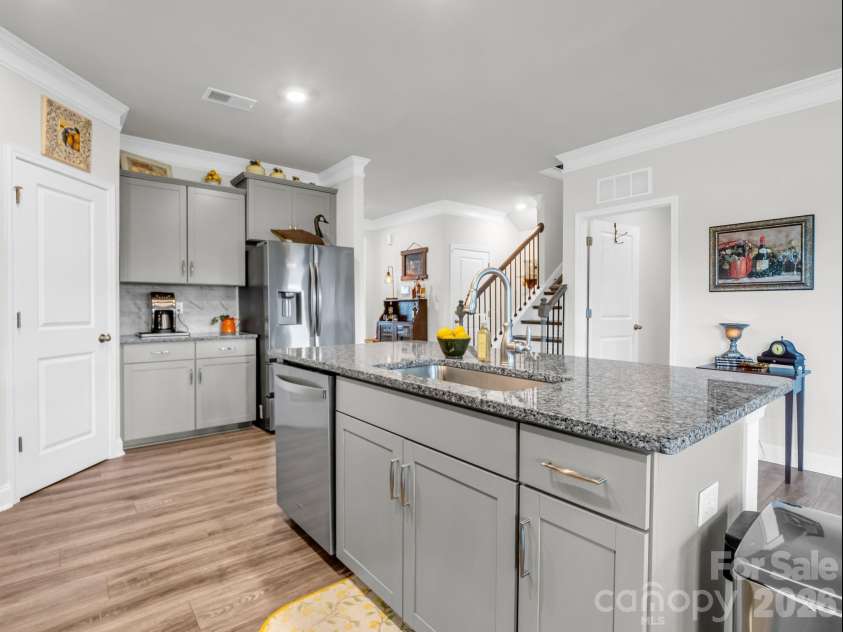 255 Fox Cove Road, Hendersonville, NC 28792.  MLS# CAR4364632, YatesRealty ID 8427. 