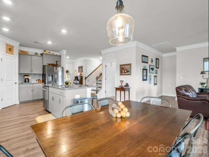 255 Fox Cove Road, Hendersonville, NC 28792.  MLS# CAR4364632, YatesRealty ID 8427. 