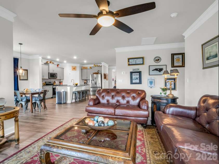 255 Fox Cove Road, Hendersonville, NC 28792.  MLS# CAR4364632, YatesRealty ID 8427. 