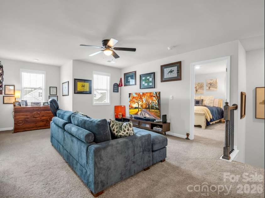 255 Fox Cove Road, Hendersonville, NC 28792.  MLS# CAR4364632, YatesRealty ID 8427. 