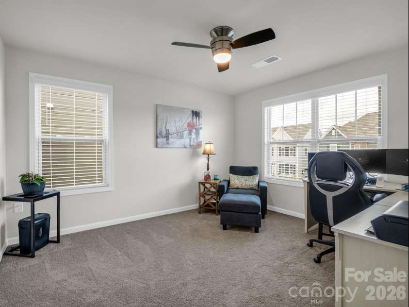 255 Fox Cove Road, Hendersonville, NC 28792.  MLS# CAR4364632, YatesRealty ID 8427. 