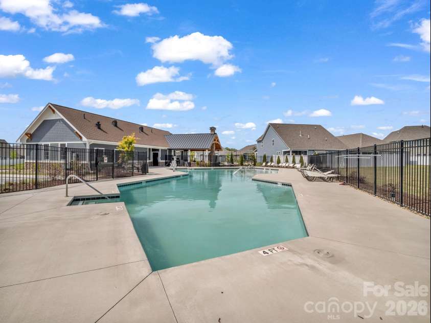 255 Fox Cove Road, Hendersonville, NC 28792.  MLS# CAR4364632, YatesRealty ID 8427. 