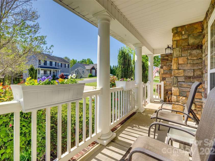 3040 Sunshower Heights, York, SC 29745.  MLS# CAR4245559, YatesRealty ID 8427. 