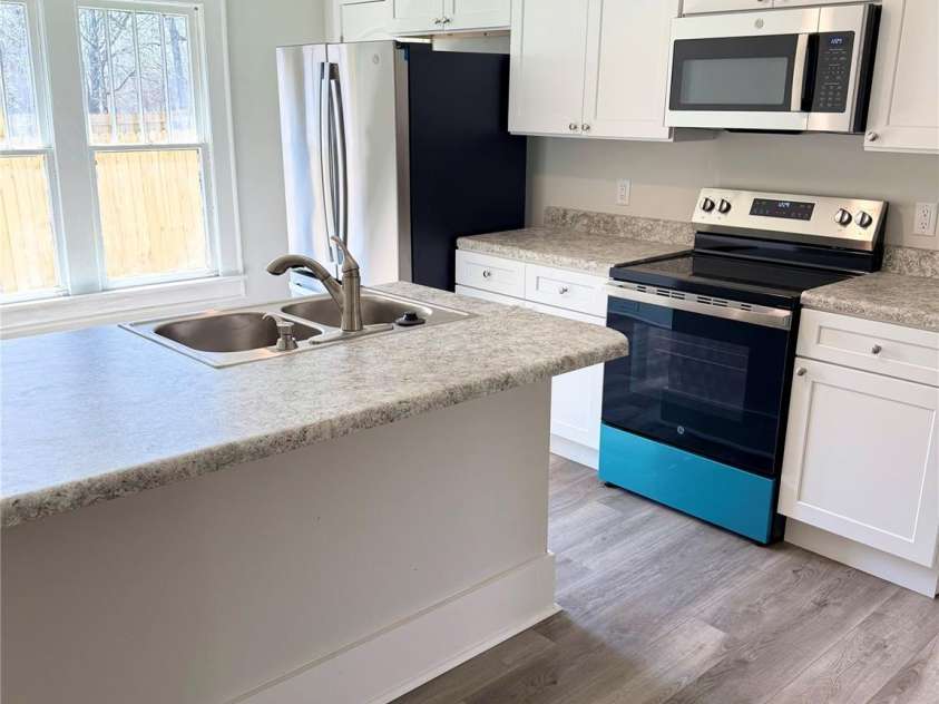 1012 4th Street, Statesville, NC 28677.  MLS# CAR4358718, YatesRealty ID 8428. 
