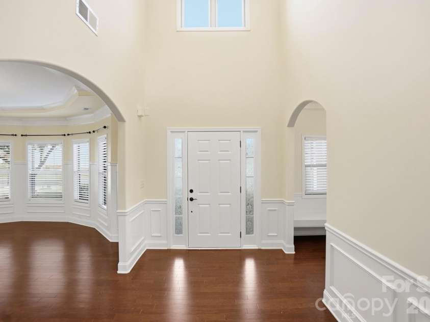 5509 Holly Hills Drive, Waxhaw, NC 28173.  MLS# CAR4360437, YatesRealty ID 8429. 