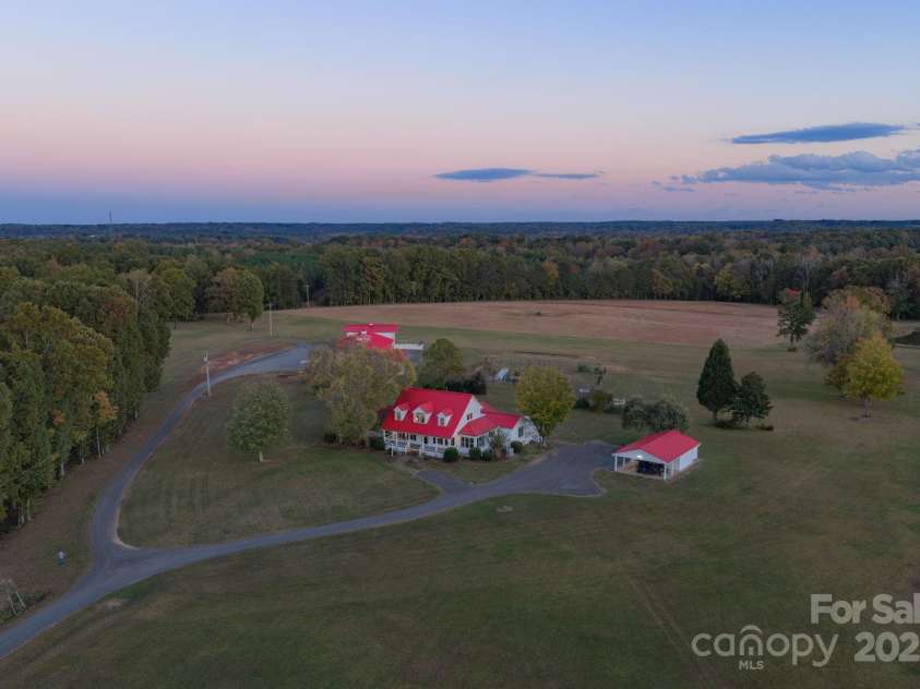 1260 Beaver Island Trail Road, Walnut Cove, NC 27052.  MLS# CAR4325171, YatesRealty ID 843. Farm house w heated detached garage and carport