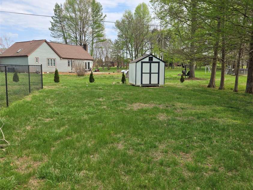 109 Bonnie Lane, Statesville, NC 28625.  MLS# CAR4361693, YatesRealty ID 8430. 