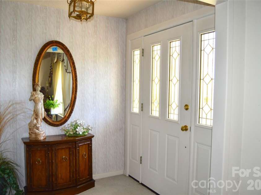 1015 Woodbine Place, Lenoir, NC 28645.  MLS# CAR4355055, YatesRealty ID 8432. 