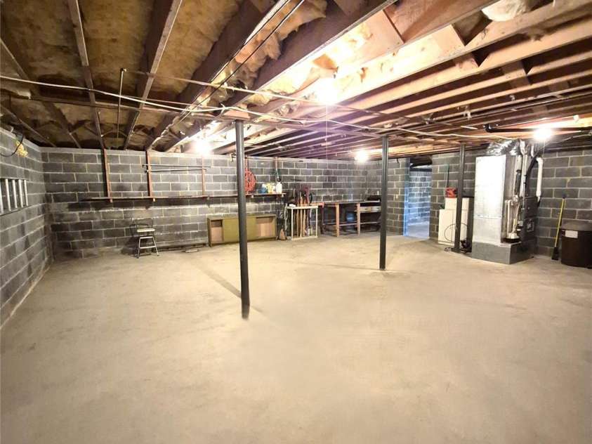 1015 Woodbine Place, Lenoir, NC 28645.  MLS# CAR4355055, YatesRealty ID 8432. 
