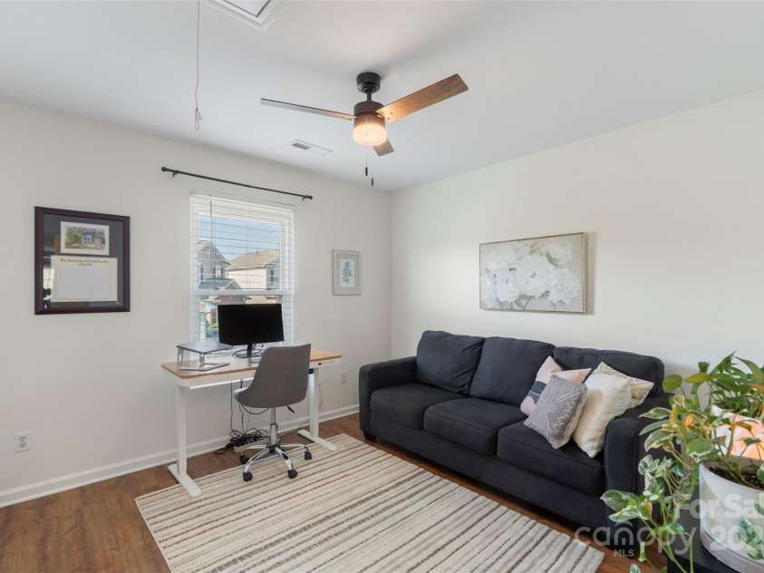 8917 Chalkstone Road, Charlotte, NC 28216.  MLS# CAR4247213, YatesRealty ID 8434. 