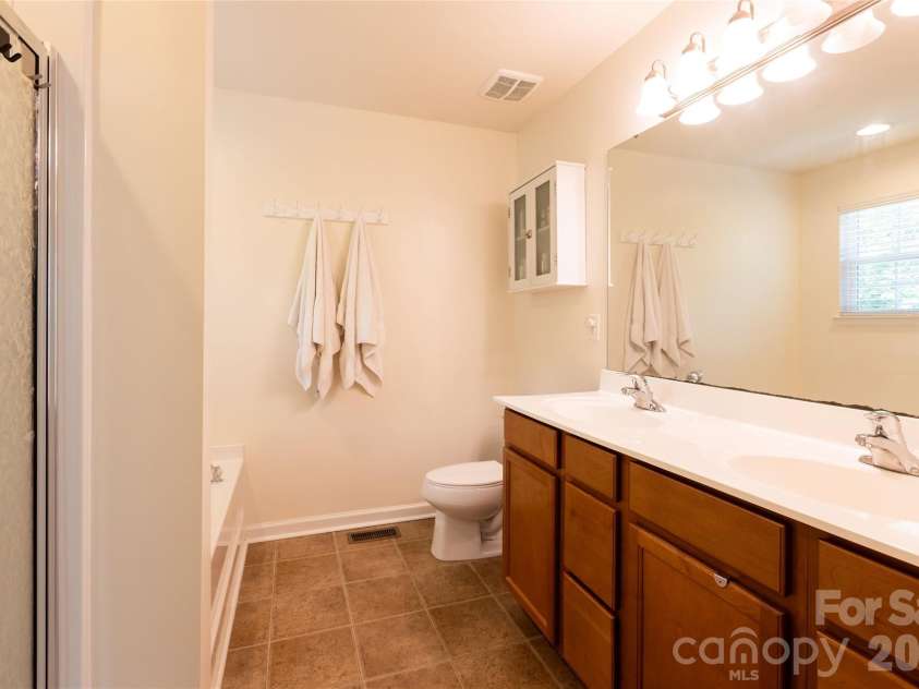 7532 Berkeley Road, Denver, NC 28037.  MLS# CAR4417188, YatesRealty ID 8436. 