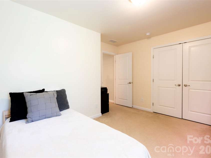 7532 Berkeley Road, Denver, NC 28037.  MLS# CAR4417188, YatesRealty ID 8436. 