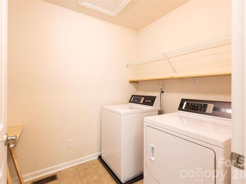 7532 Berkeley Road, Denver, NC 28037.  MLS# CAR4417188, YatesRealty ID 8436. 