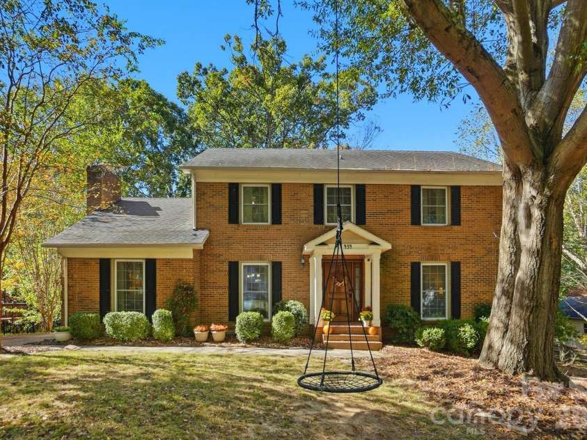 434 Chadmore Drive, Charlotte, NC 28270.  MLS# CAR4364807, YatesRealty ID 8438. 
