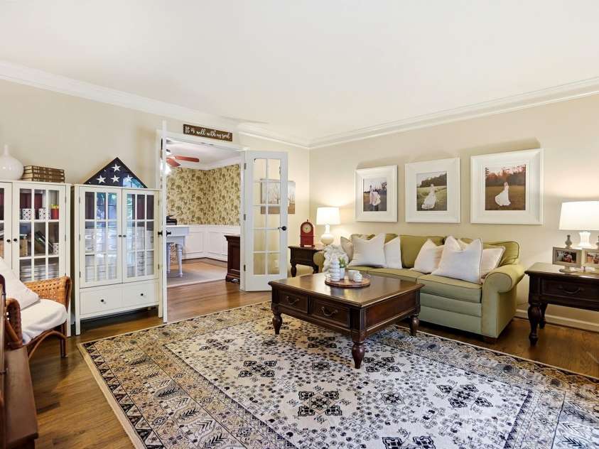 434 Chadmore Drive, Charlotte, NC 28270.  MLS# CAR4364807, YatesRealty ID 8438. 