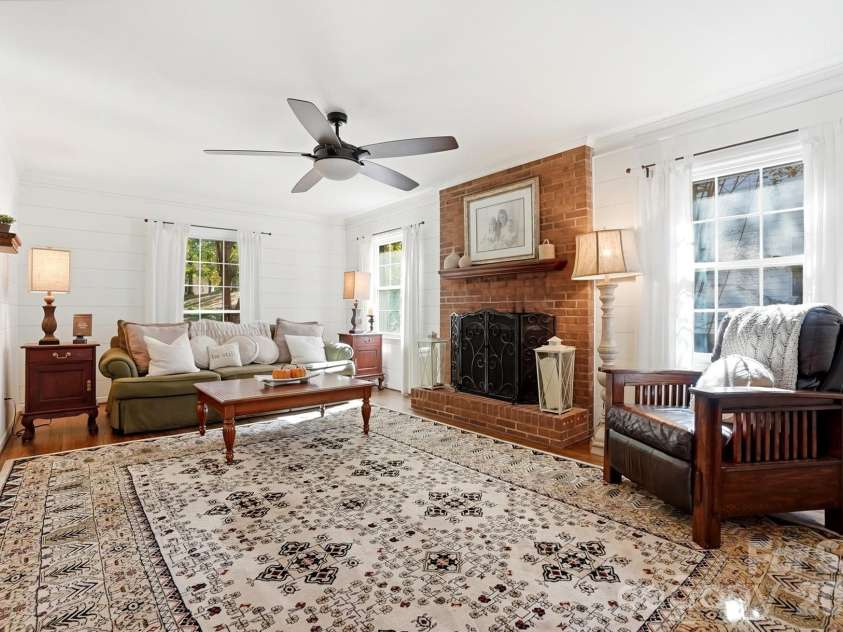 434 Chadmore Drive, Charlotte, NC 28270.  MLS# CAR4364807, YatesRealty ID 8438. 