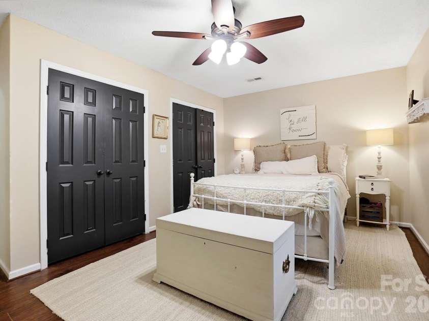 434 Chadmore Drive, Charlotte, NC 28270.  MLS# CAR4364807, YatesRealty ID 8438. 